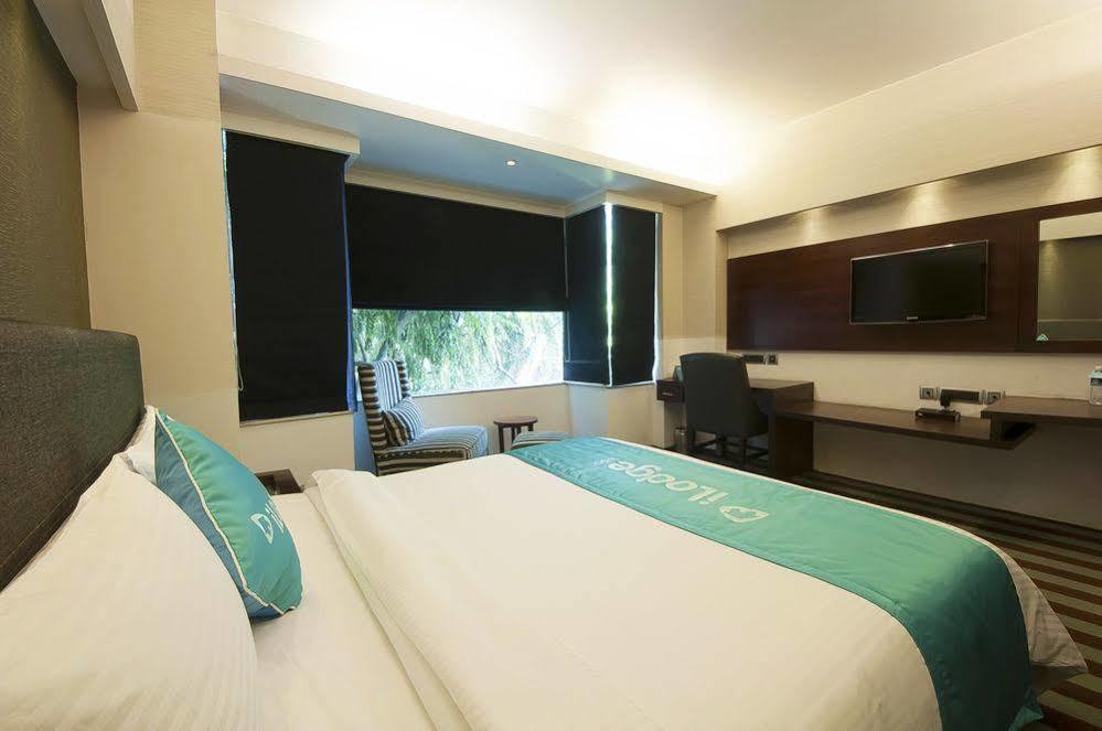 Hotel The Madison Neu-Delhi Exterior foto